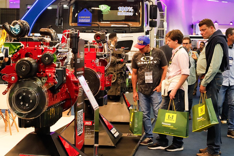 Corredor movimentado do Concrete Show